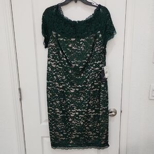 Elegant Green Lace Dress